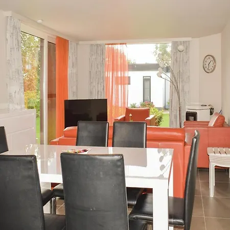 Holiday With Fireplace I Westende